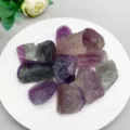 Fluorite Colorata Grezza / Confezione da 100g (3-5cm)