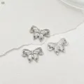 Estilo De Mariposa De Doble Colgante (K-2454) / 1 Pieza