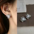 Irregular Geometric Pearl (4105) / Silver