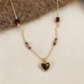 Stile Girocollo Cuore