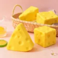 Dreieck Mehlkäse / Dreieck / Gelb
