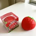 Boxed Large Strawberry (Flour Filling)