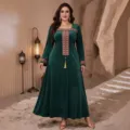 3XL / Kleider / Dunkelgrün