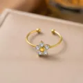 Five-petal Flower Zirconia Ring (QZJZF4513) / Gold