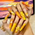 Estilo de Gota de Agua Tallada 3D (Y254) / 24 Pcs/Caja (Con Pegamento de Gelatina + Lima de Uñas) / Degradado Amarillo Naranja Brillante
