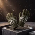 One Size / Snowflake Bear Green