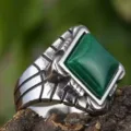 Size 7 / Steel Color With Green Stone
