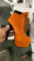 38 / Naranja