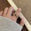 Stile Pietra Tonda Traforata Retrò (JZ1509)