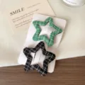 2 Pieces/Pack / Black and Green Star