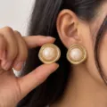 Round Gradient Style (EH1307) / 18K Gold / White