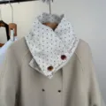 Beige (Small Flower Button)