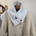 Light Gray (Small Flower Button)