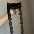 Collier Croix en Dentelle Noire (X6027)
