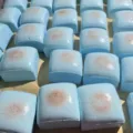 Large Square Cake Style / 9x9x5.5cm / Blue