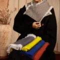 Gris foncé