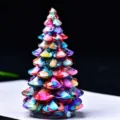 Albero di Natale in Resina con Conchiglie Colorate / Circa 6 cm