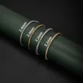 2,4 mm di larghezza * 17+5 cm di lunghezza / Colore acciaio