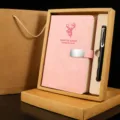 Hertenkop Magnetische Gesp Cadeauset / A5 (240 Pagina's) / Kersenbloesem Roze