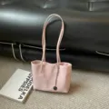 Mit Anhänger / Rosa