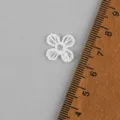Style Floral à Quatre Pétales (M-811) / Diamètre 1.3cm