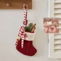 Stile Fiocco (Con Campanello e Aghi di Pino)
