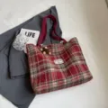Grand Rouge + Pendentif Elfe Marron [Doublé avec Fermeture Éclair, Sans Poche Intérieure]