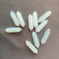 Opalite Double Pointe / 32x8mm