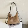 With Pendant / Khaki