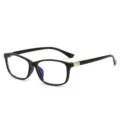 Schwarze eckige Blaulichtbrille mit klaren Gläsern und Metallakzenten am Bügel, schräg gezeigt - Glänzendes Schwarz