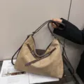 Eén maat / Khaki