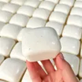 Squishy de pastel de leche cuadrado / Crema
