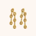 Paio di orecchini pendenti dorati con elementi a goccia collegati e brillanti pietre bianche - Stile rampicante di lusso con strass (E8225) / Oro