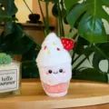 Aardbeiensmoothie / Ongeveer 13cm