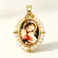 Virgin Mary and Baby Jesus Pendant (Pendant 5) / Single Piece (33x22mm)
