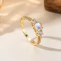 Taglia 7 / Pietra di Luna Dorata