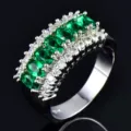 Size 6 / Green