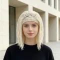 Adult: 57-59cm / Medium-Length Hair / Off White