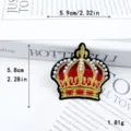 Exquisiter Kronenstil (GZ2006)