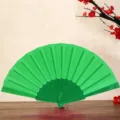 Grün
