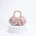 Floral Embroidery Style / Pink