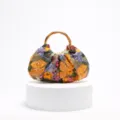 Floral Embroidery Style / Orange