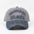 Detalle de gorra vintage con parche bordado y borde de visera de cuero de alta calidad - Ajustable / Gris + Azul Marino