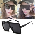 Retro oversized square sunglasses in all-black punk style with wide frames for men and women - Glossy Black/Grey Lens