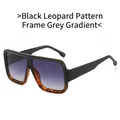Occhiali da sole squadrati oversize con montatura leopardata nera e lenti grigie sfumate - Montatura Leopardata Nera Lenti Grigio Sfumato