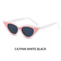 Occhiali da sole cat-eye rosa e bianchi con lenti grigio scuro e montatura retrò larga - Montatura Rosa Bianco Lenti Grigio Nero