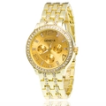 Orologio al quarzo dorato Geneva con lunetta in strass e cinturino in metallo su fondo bianco - Oro