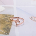 Bague papillon ajustable en or rose 14k avec finition mate et pierre de zircon éclatante - Bague Ouverte En Or Rose