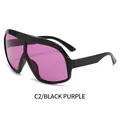 Occhiali da sole oversize shield con montatura nera lucida e lenti sfumate viola - Montatura nera lenti viola