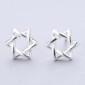 Orecchini a lobo minimalisti in argento 925 con design a stella esagonale 3D argento - Esagramma Intrecciato
